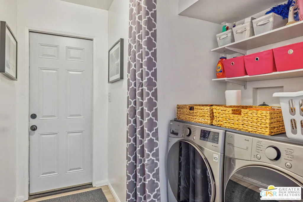 Cathedral City, California 92234, United States, 2 Bedrooms Bedrooms, ,2 BathroomsBathrooms,Residential,Active,210207