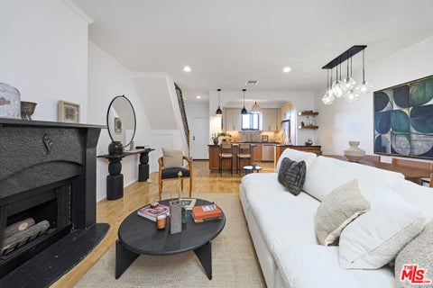Photo of 828 N Hudson Avenue #214, Los Angeles, CA 90038 (MLS # 26994221)