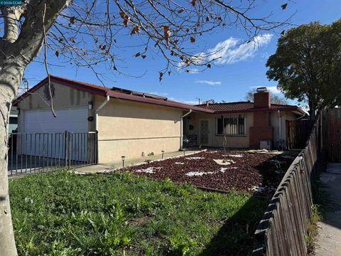 Photo of 347 Andrew Ave Ave, Pittsburg, CA 94565 (MLS # 41128035)