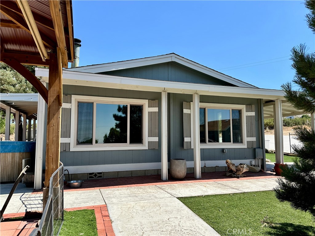 936 Tamarack Road