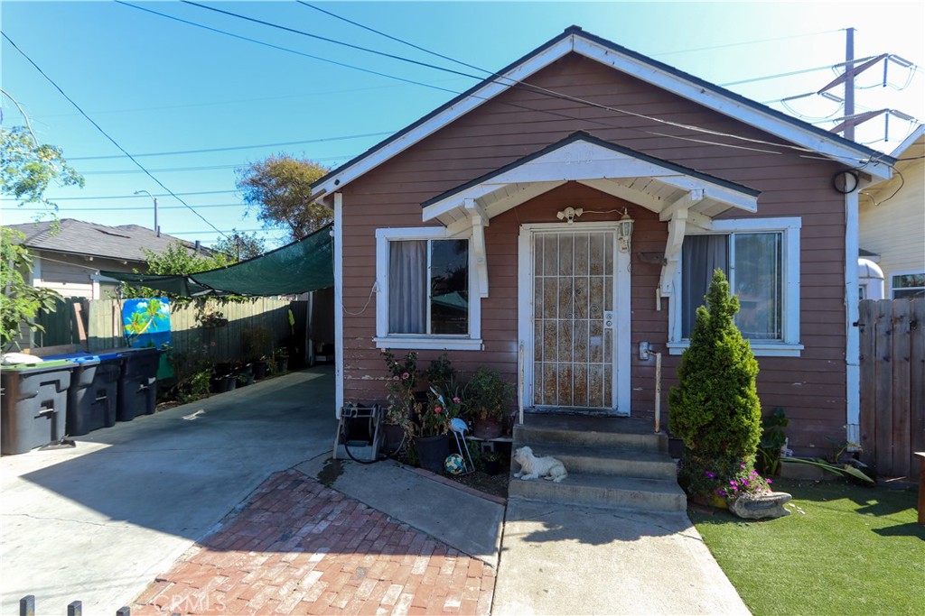 212 E Adams Street