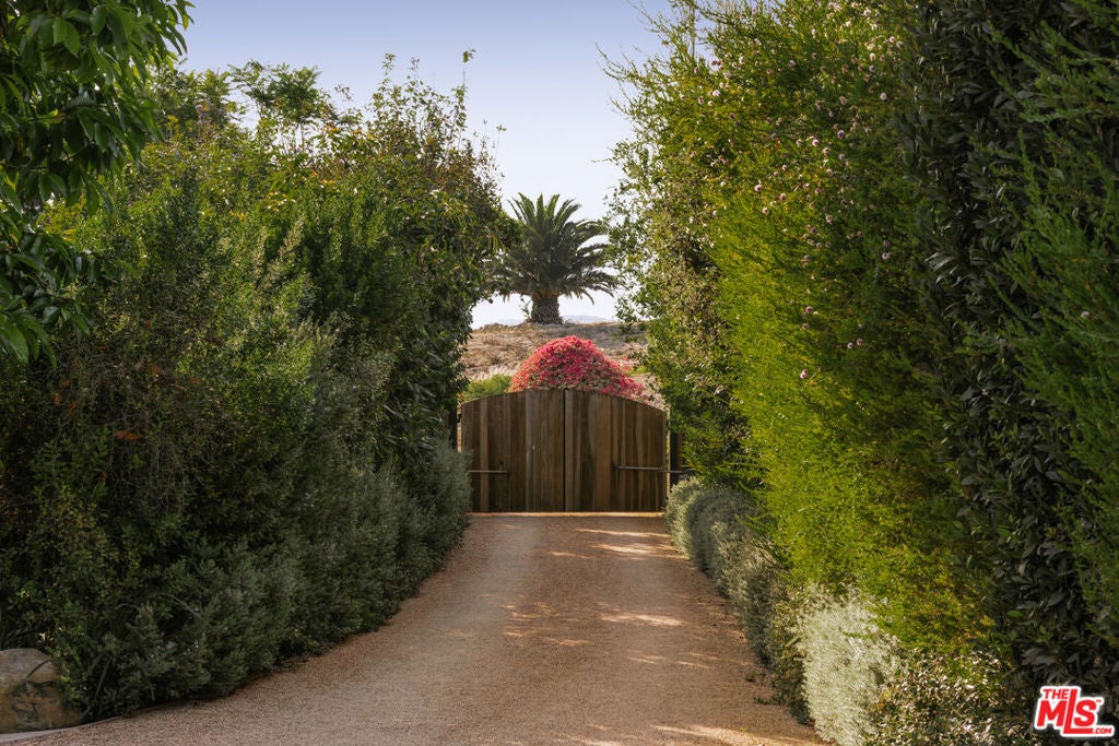 6000 Philip Avenue, Malibu CA 90265
