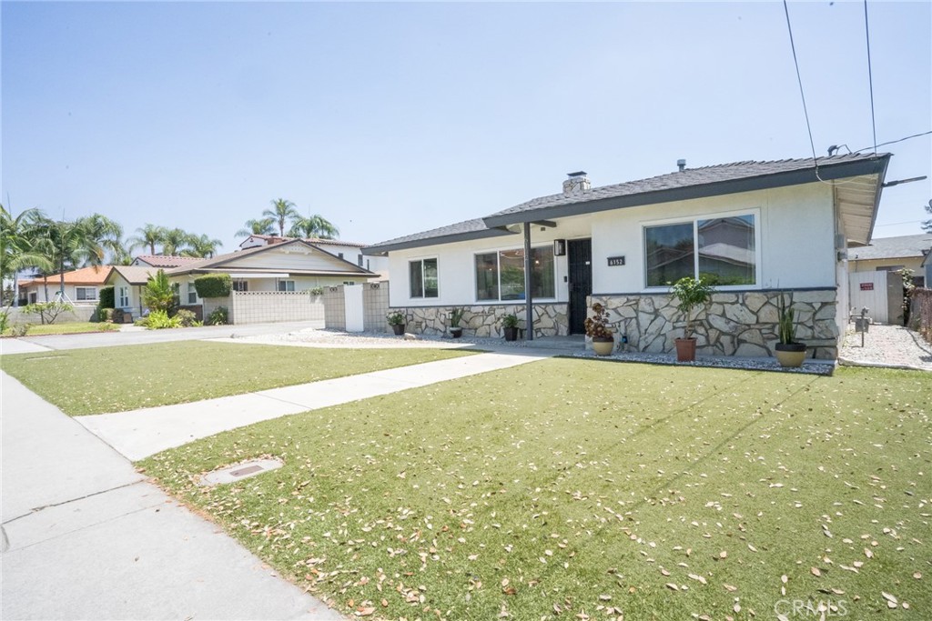6152 Oak