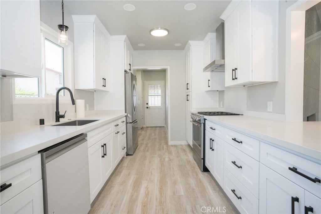 6152 Oak