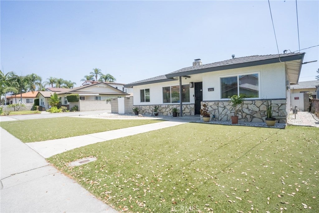 6152 Oak