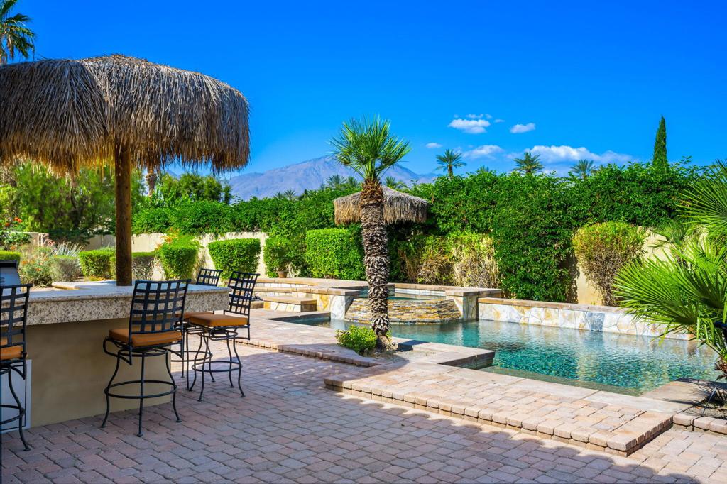 The Palms - Residential