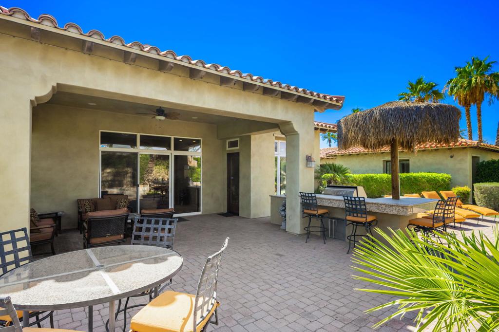 The Palms - Residential