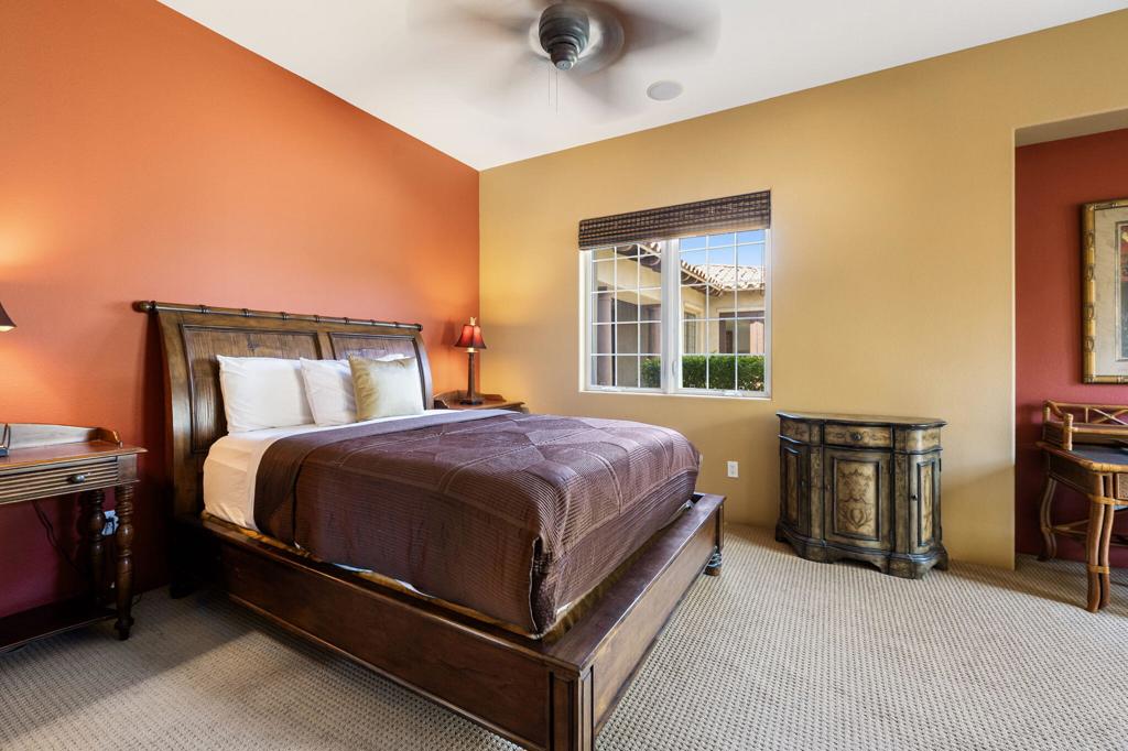 The Palms - Residential