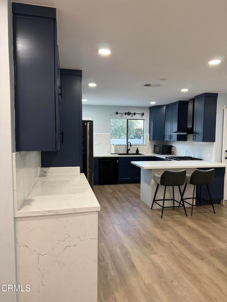 1075 Chevron Court