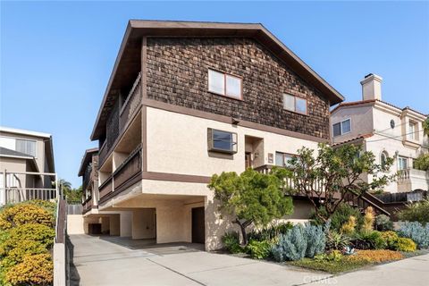 Photo of 1515 Artesia #2, Manhattan Beach, CA 90266 (MLS # SB25277352)