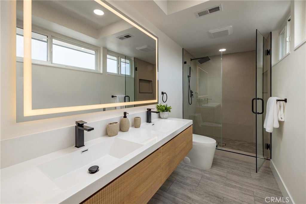 3834 Mistral, Huntington Beach CA 92649 - Photo 12