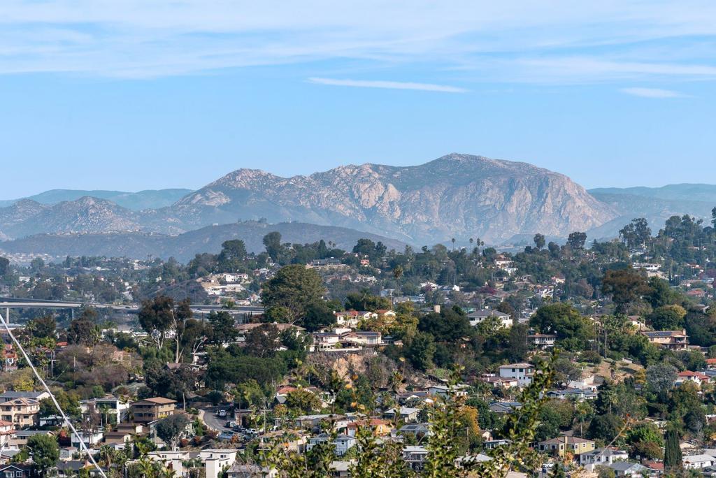 La Mesa - Residential