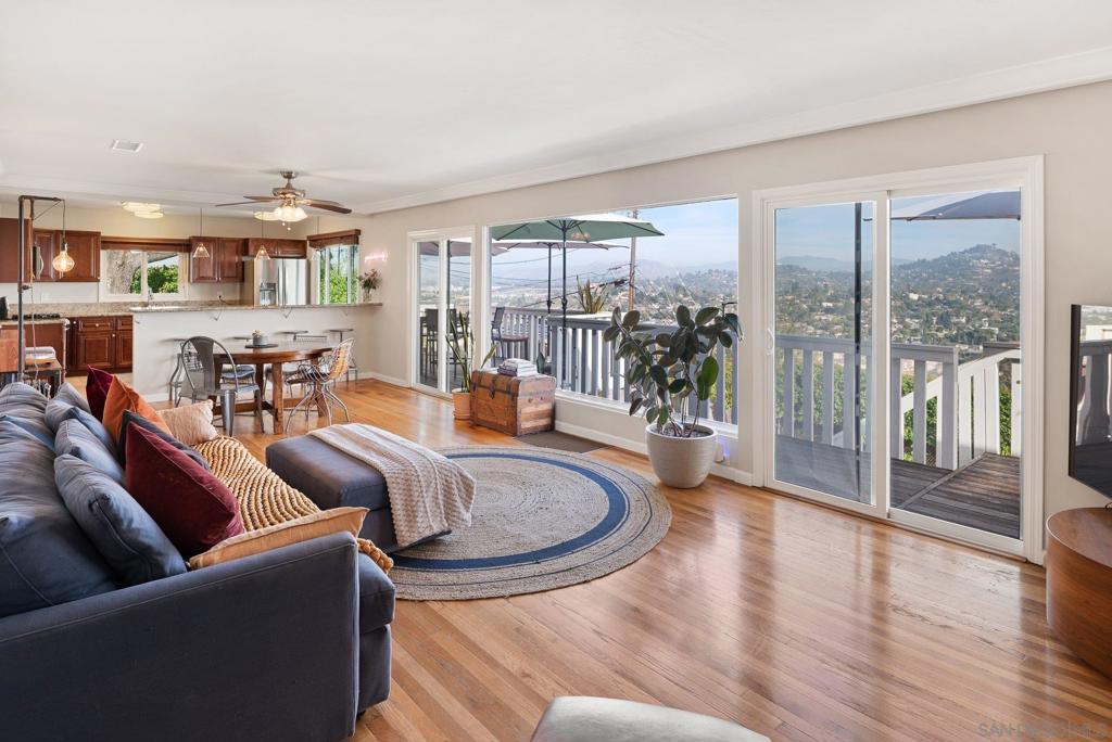 La Mesa - Residential