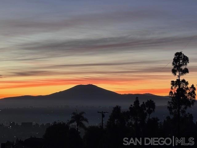 La Mesa - Residential