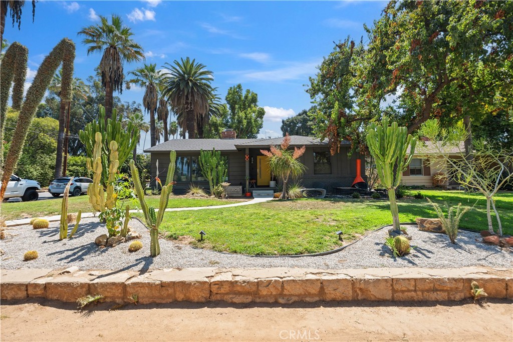 1105 W Highland Avenue