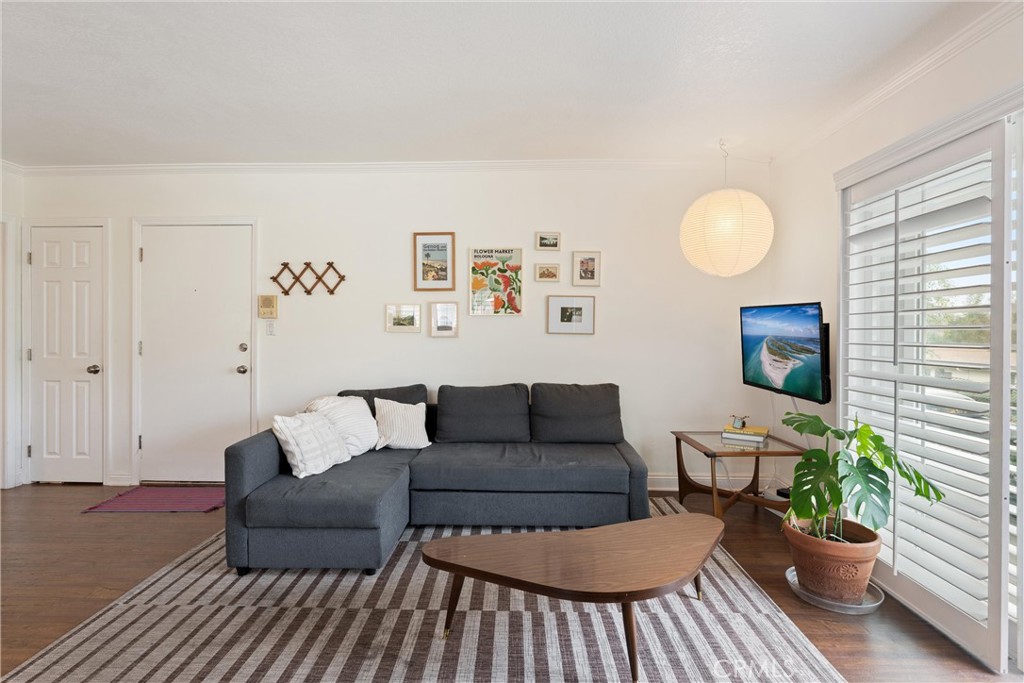 1354 Shadow Lane 202