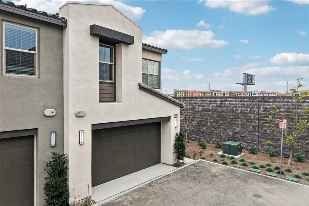 15909 Blue Copper Way