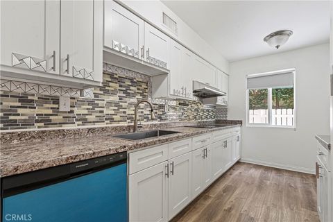 18361 STRATHERN Street 3 Reseda CA 91335