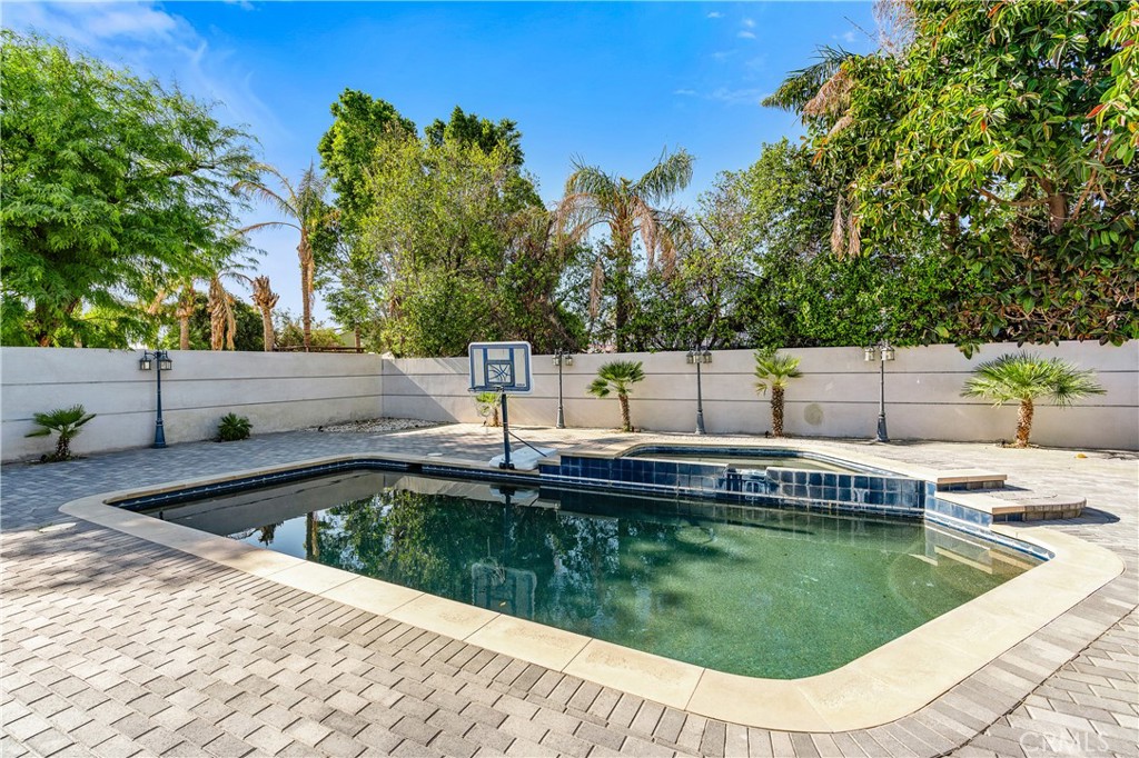Panorama (33545) - Residential Lease
