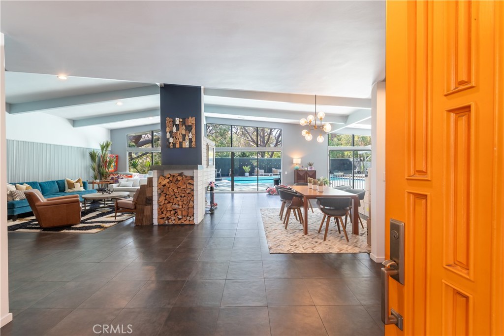 15626 Royal Ridge
