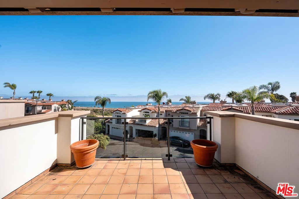 6422 Lunita Road, Malibu CA 90265