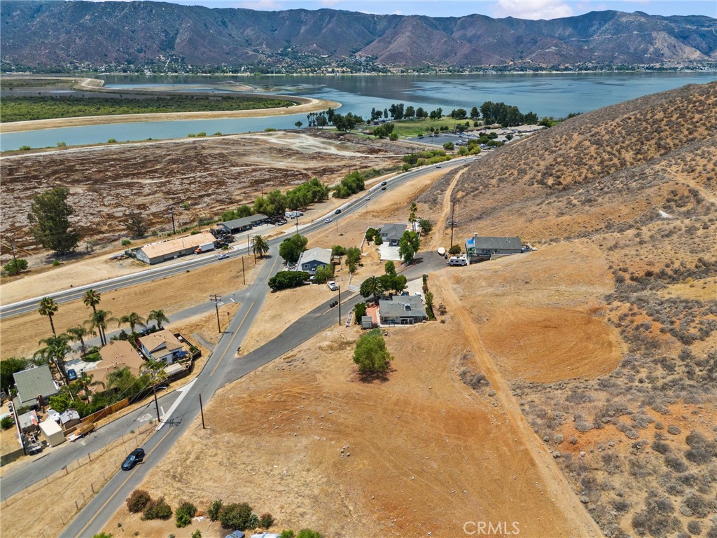 Beautiful piece of land overlooking the Lake of Lake Elsinore and mountain views. Three minute drive from the Historic Downtown Main Street. Great for investment piece or Residential Builds. Close access to the lake and close access to freeway entrances.