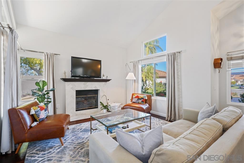 10636 Brookhollow