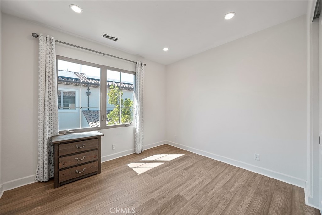 Groves - Residential Lease