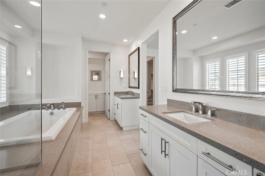 Groves - Residential Lease