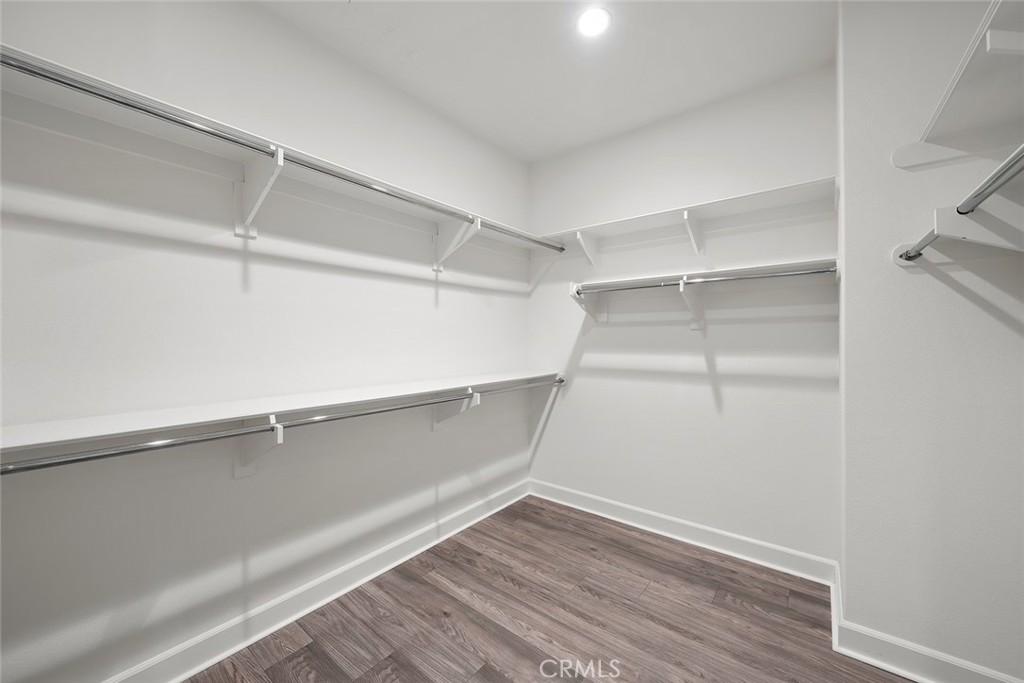 Groves - Residential Lease