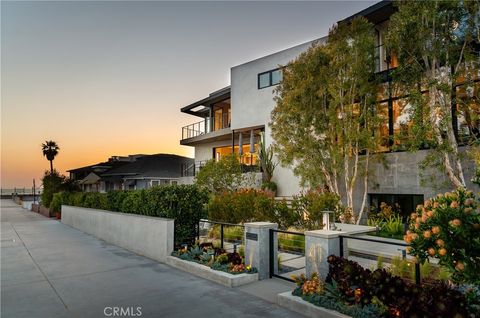 Photo of 41 21st St, Hermosa Beach, CA 90254 (MLS # SB26093955)