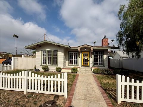 3043 Market Riverside CA 92501