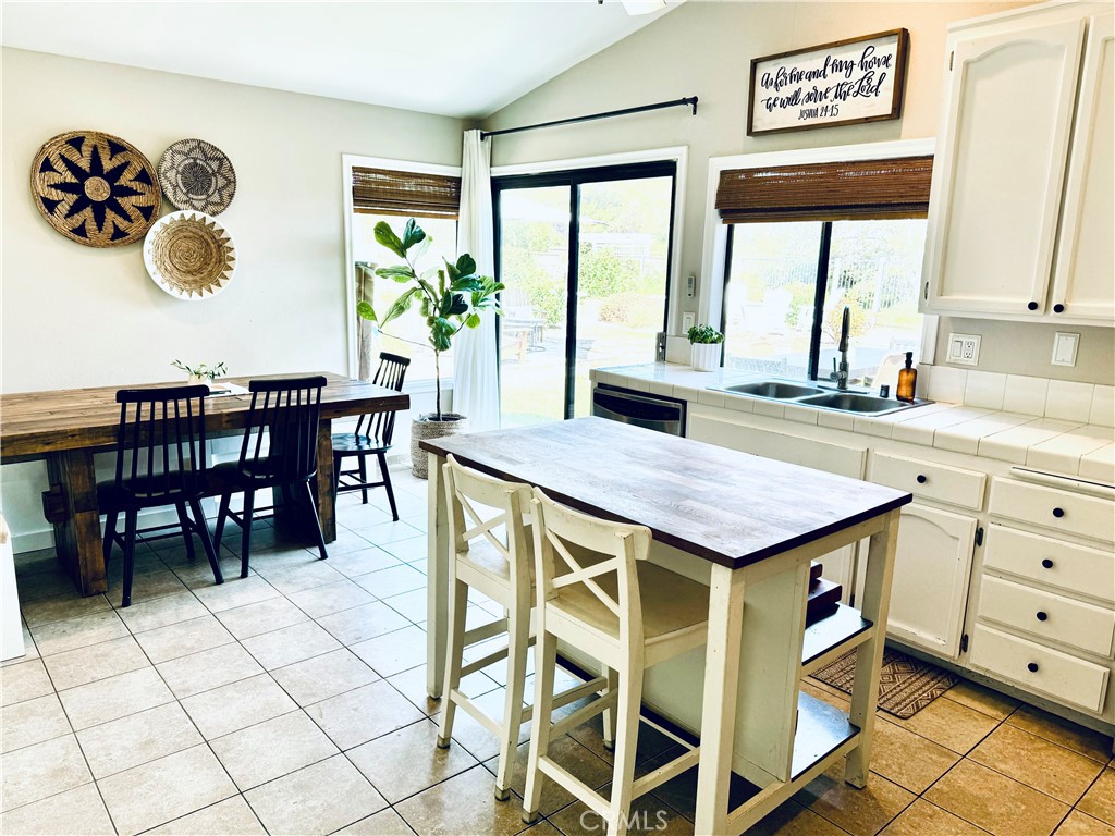 Tocayo Canyon (TY) - Residential Lease