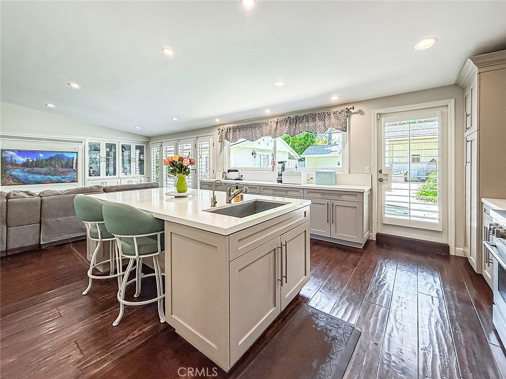 23433 Hatteras