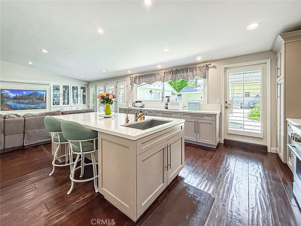 23433 Hatteras