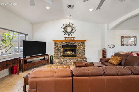 Tiny photo for 54400 Avenida Carranza, La Quinta, CA 92253 (MLS # 219152570DA)