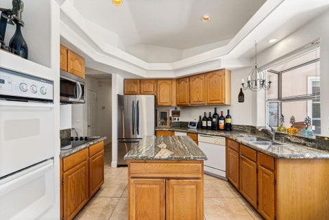 Tiny photo for 54400 Avenida Carranza, La Quinta, CA 92253 (MLS # 219152570DA)