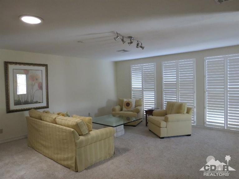 Palm Desert Greens - Manufactured In Park