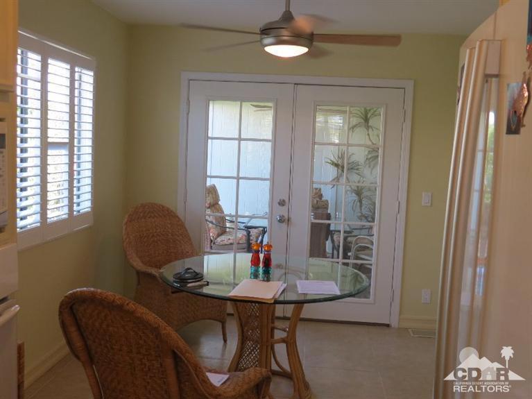 Palm Desert Greens - Manufactured In Park