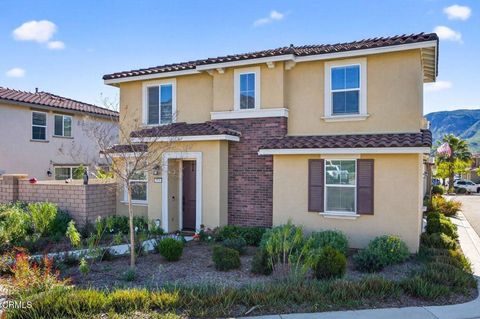 Tiny photo for 1936 Tangelo Way, Santa Paula, CA 93060 (MLS # V1-34872)