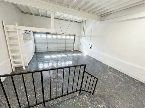 26 Seton Irvine CA 92612