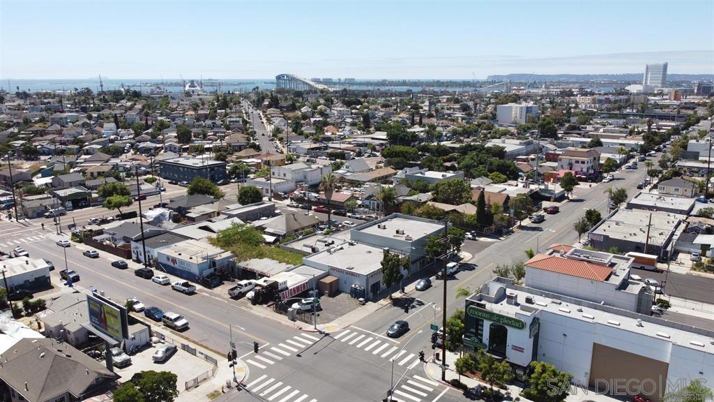 2751 Imperial Avenue