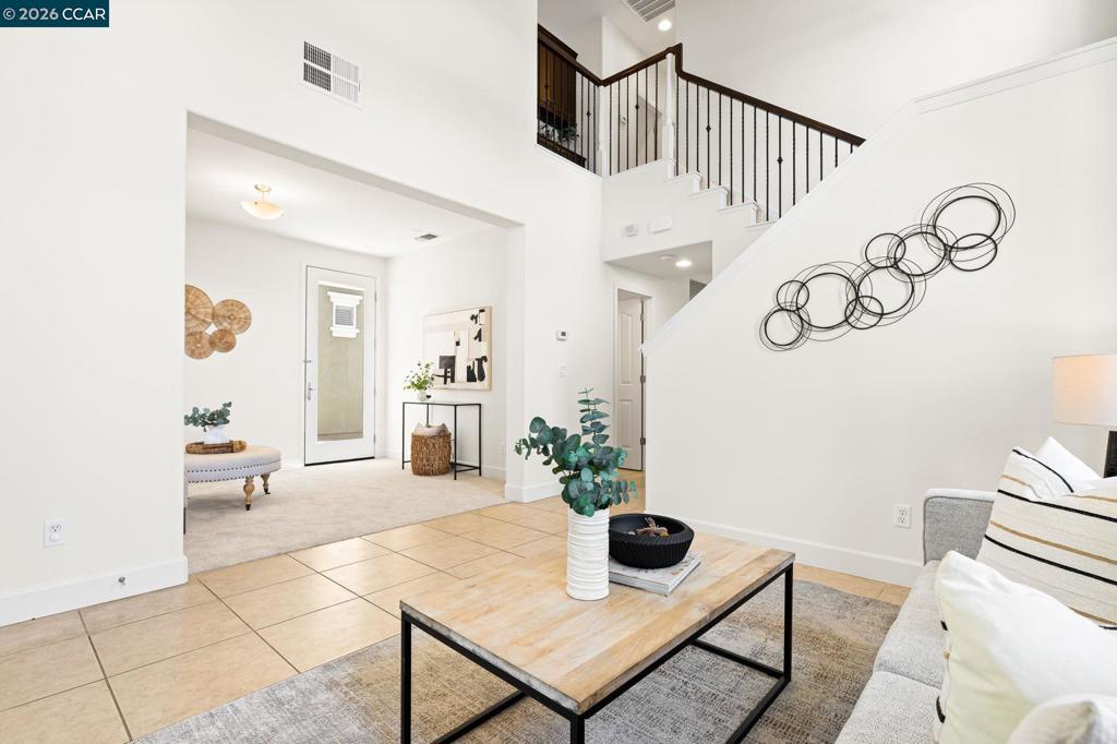 2896 Norton Dr