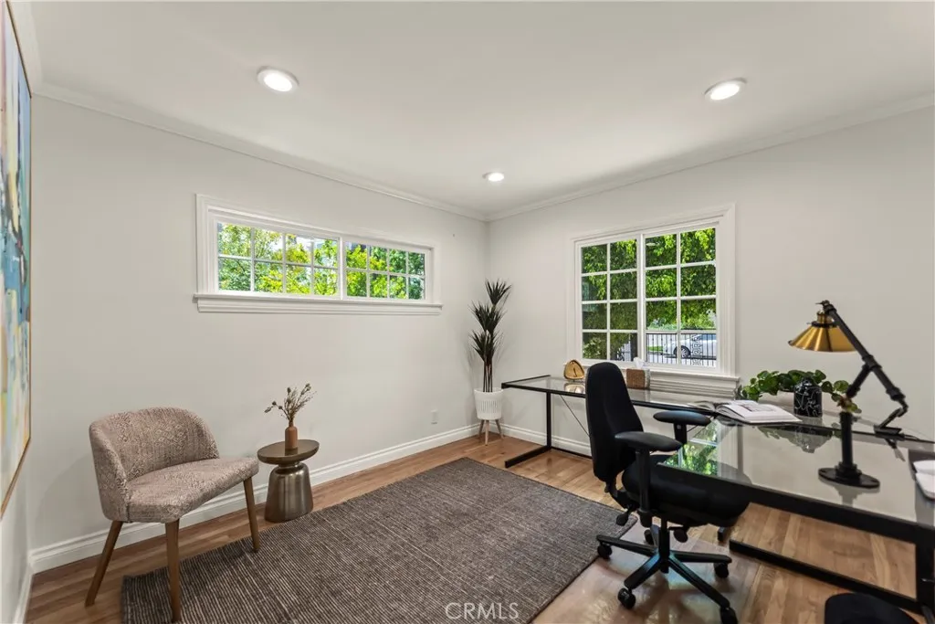 Sherman Oaks, California 91403, United States, 4 Bedrooms Bedrooms, ,4 BathroomsBathrooms,Residential,Active,129446