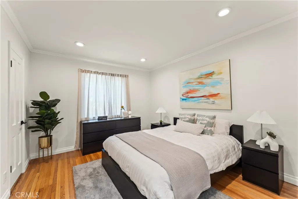 Sherman Oaks, California 91403, United States, 4 Bedrooms Bedrooms, ,4 BathroomsBathrooms,Residential,Active,129446