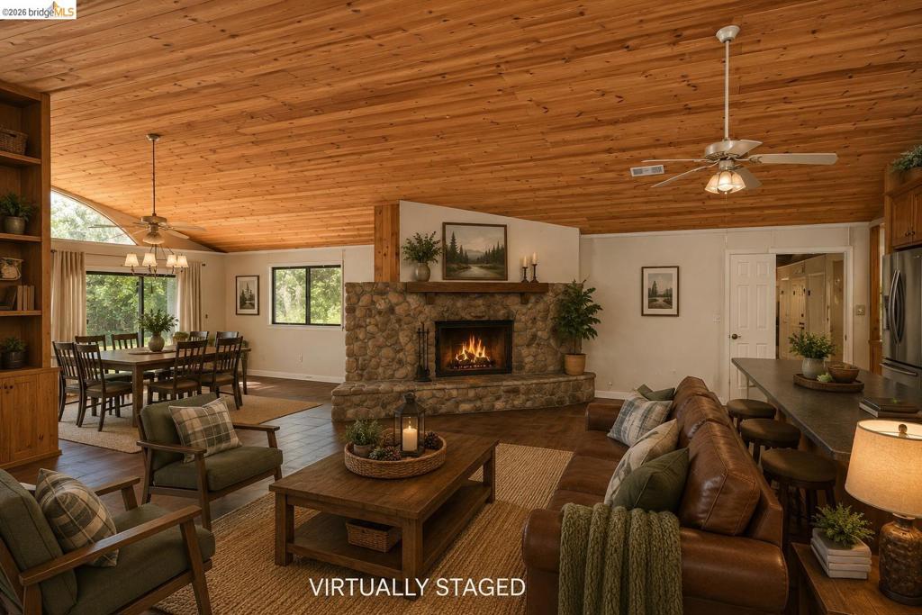 12383 Yankee Hill rd