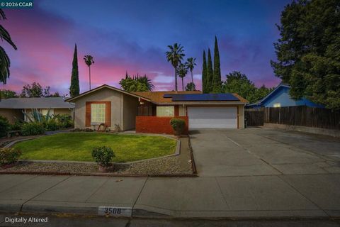 Photo of 3508 Gentrytown Dr DR, Antioch, CA 94509 (MLS # 41133522)