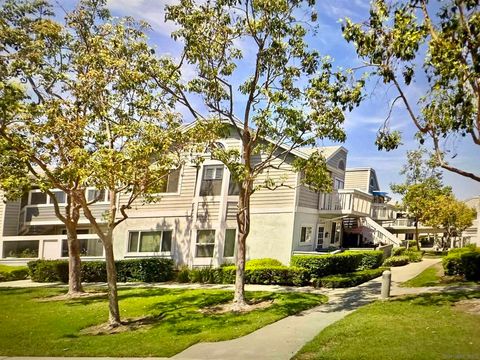 Photo of 115 Huntington, Irvine, CA 92620 (MLS # 250038934SD)