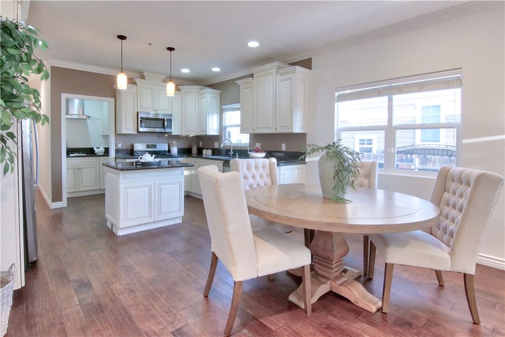Photo of 320 S Fremont Avenue, Alhambra, CA 91801 (MLS # WS26087631)