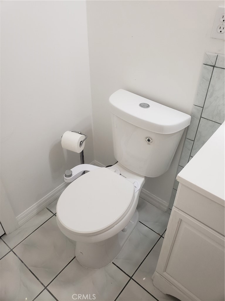 140 W 225th